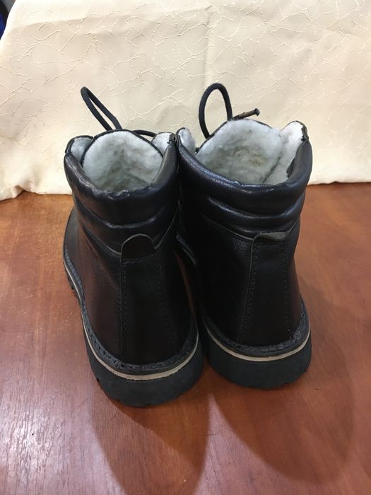 Чоловічі шкіряні,утеплені черевики 47р