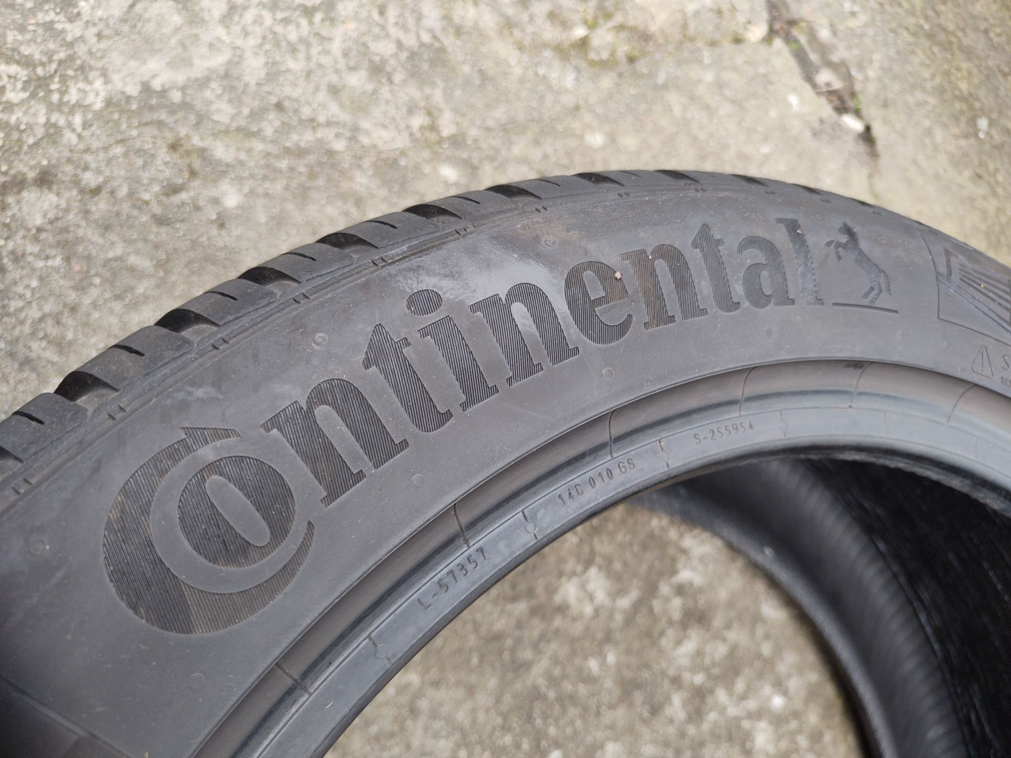 1szt Continental All Season Contact 245/45/18 96W ContiSeal 8mm 2023r