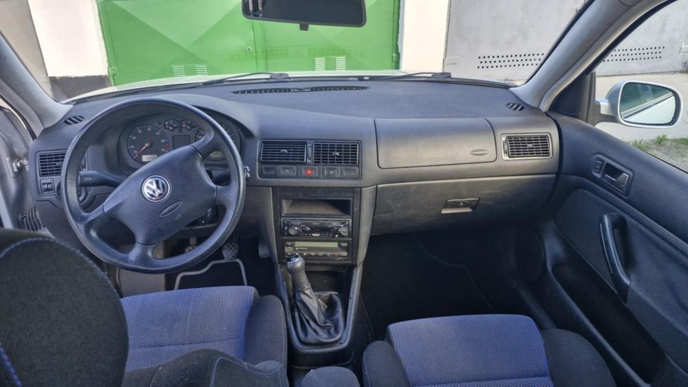 Volkswagen Golf 4