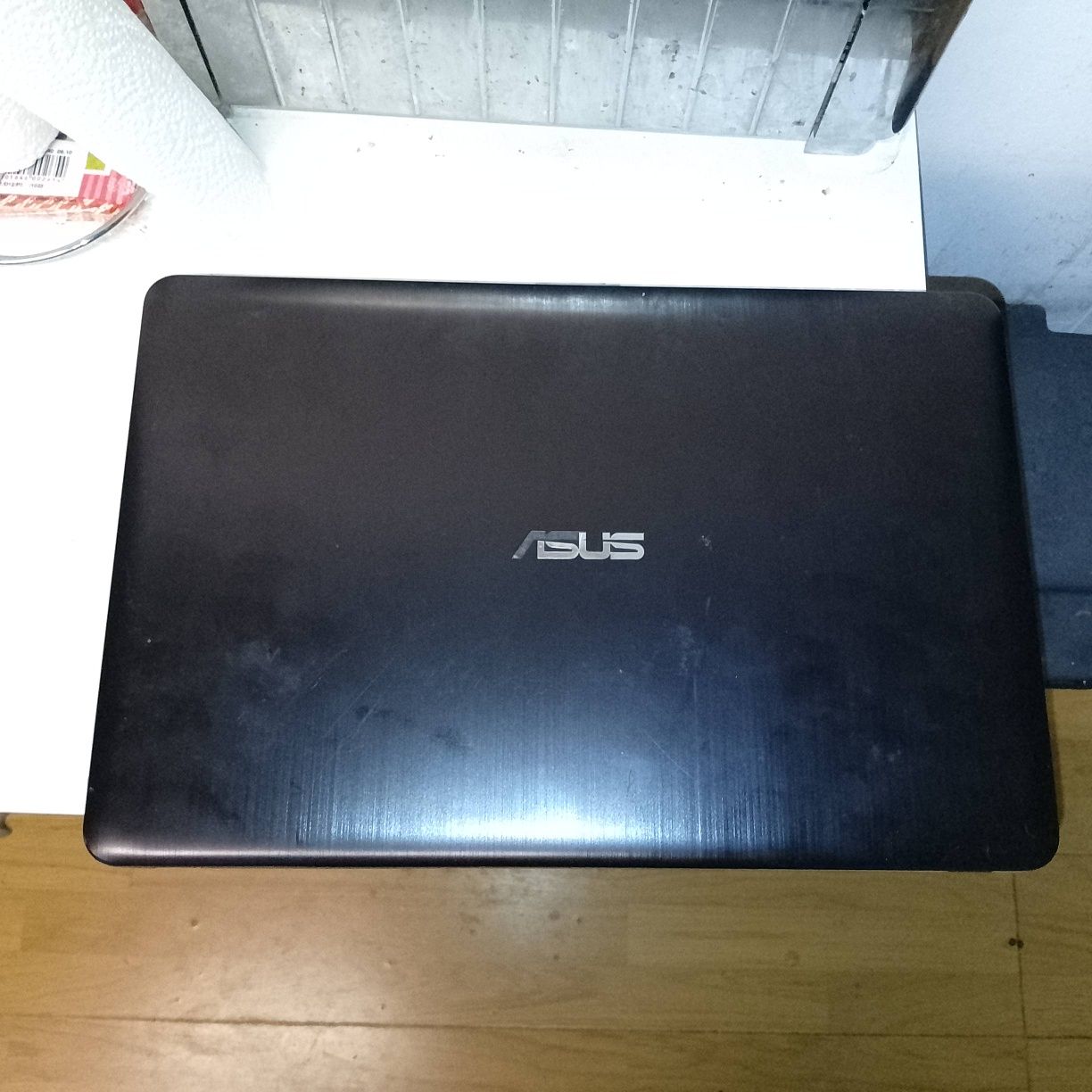 ASUS A541U para peças