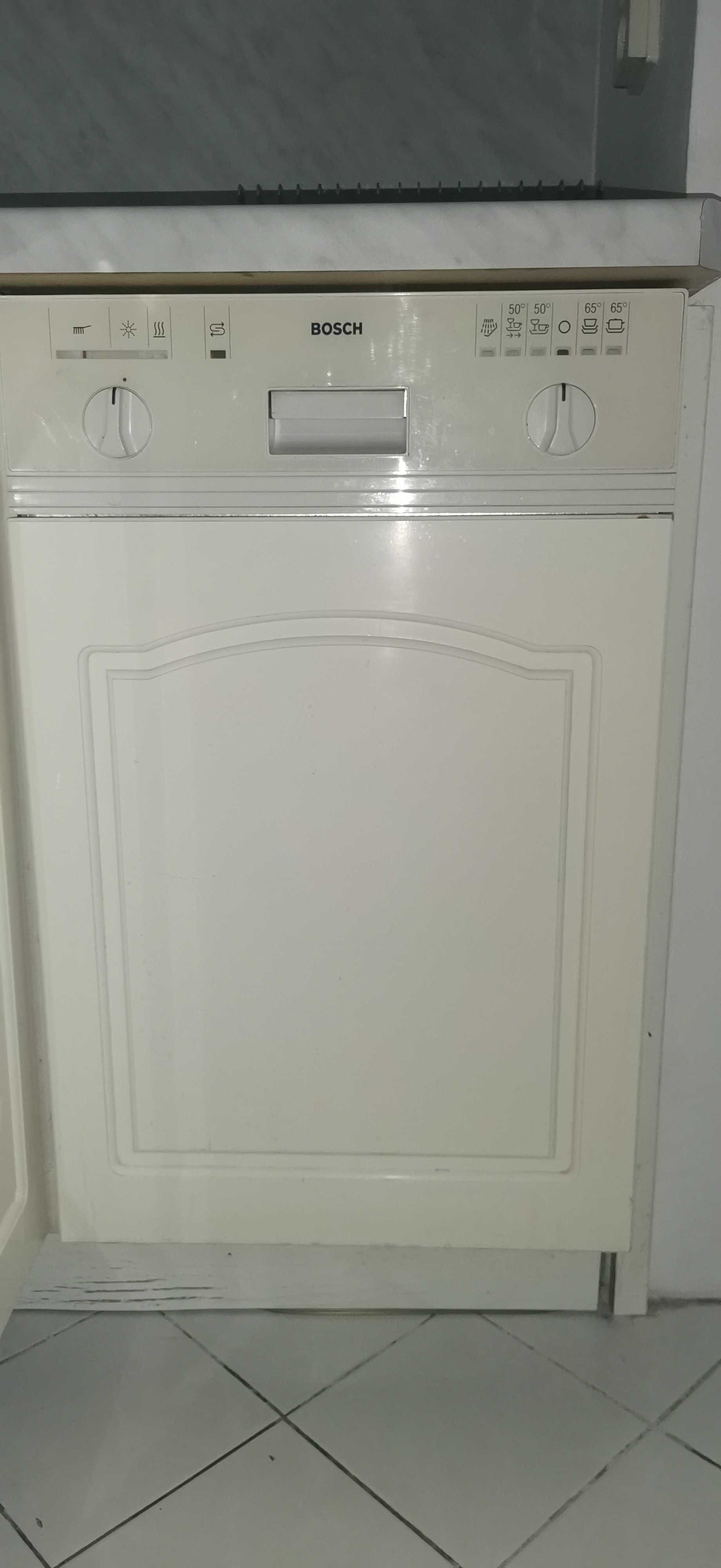 zmywarka bosch 45 cm do zabudowy widoczny panel sterujący