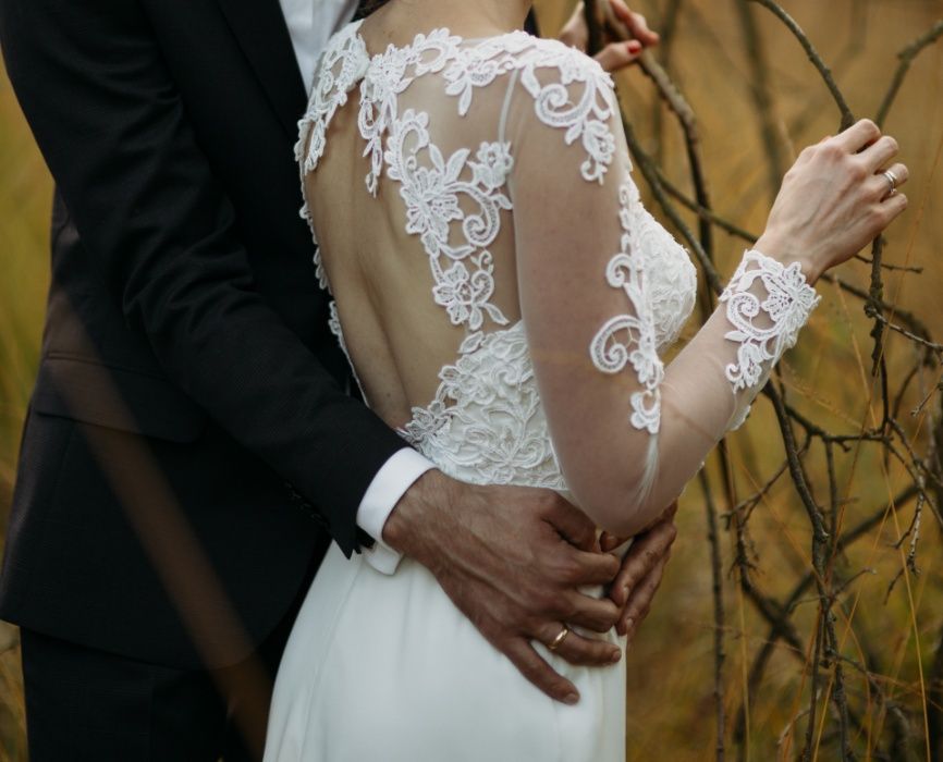 Piękna suknia ślubna Secret Angel model Fadwa warto