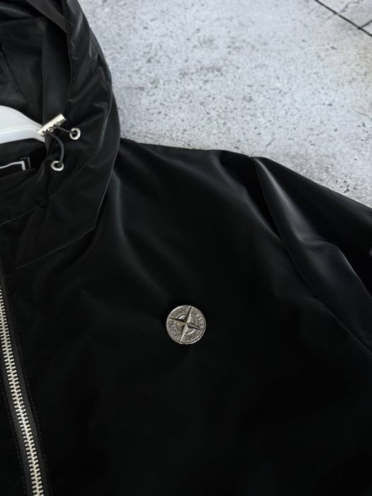 Якісна вітровка Stone Island