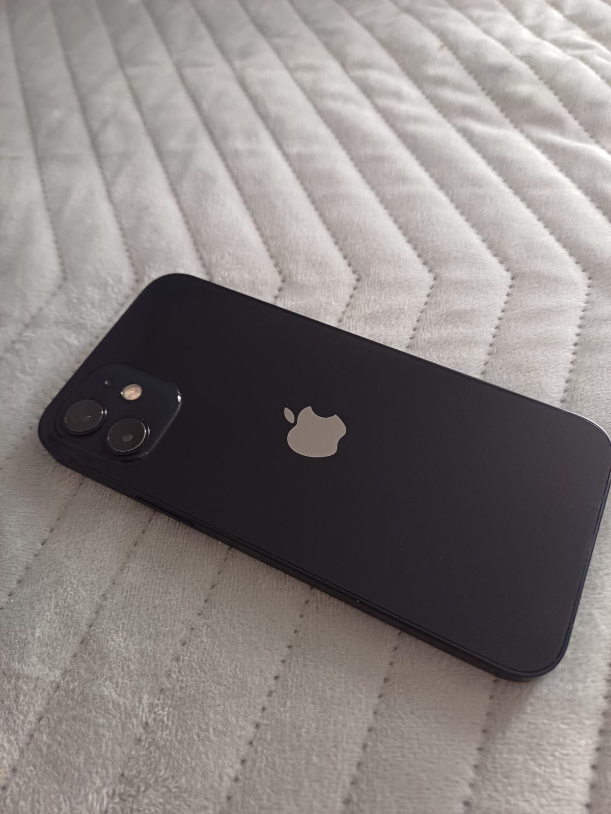 iPhone 12 64GB kolor czarny