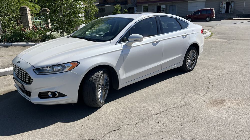 Продаю Ford Fusion 2.0Titanium