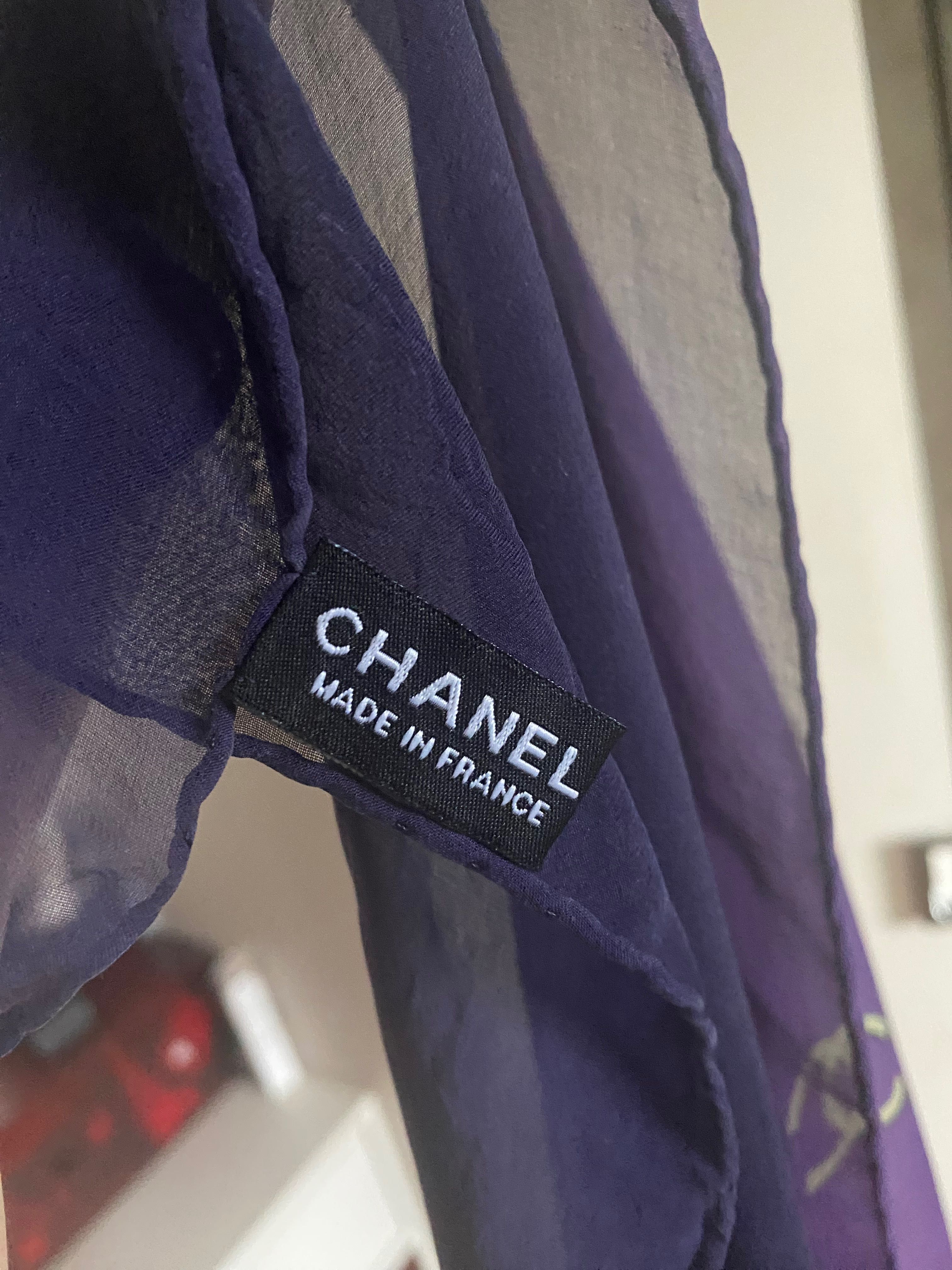 Продам оригінал шарф, платок, парео, палантин Chanel
