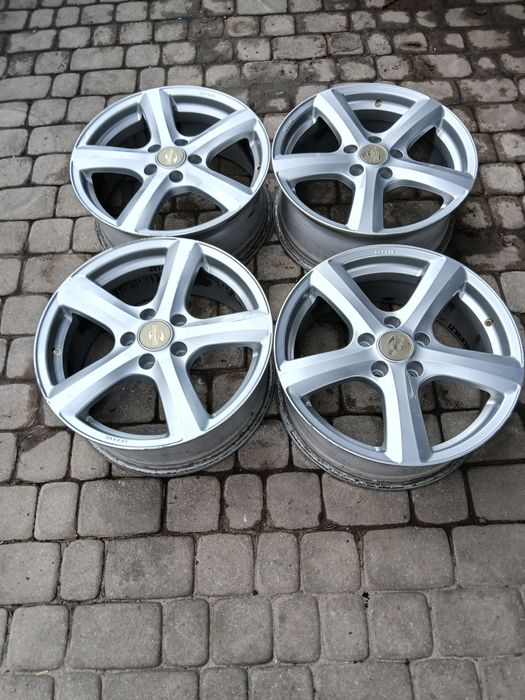 Felgi aluminiowe  17  5x112 VW audi skoda