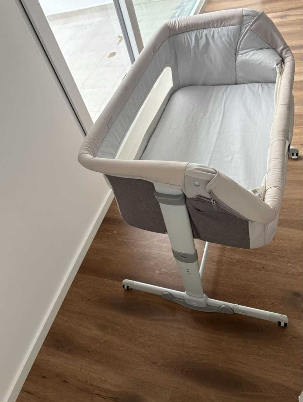 Berço Chicco Next2Me Dream – Modelo WN0064-1 (Light Grey)