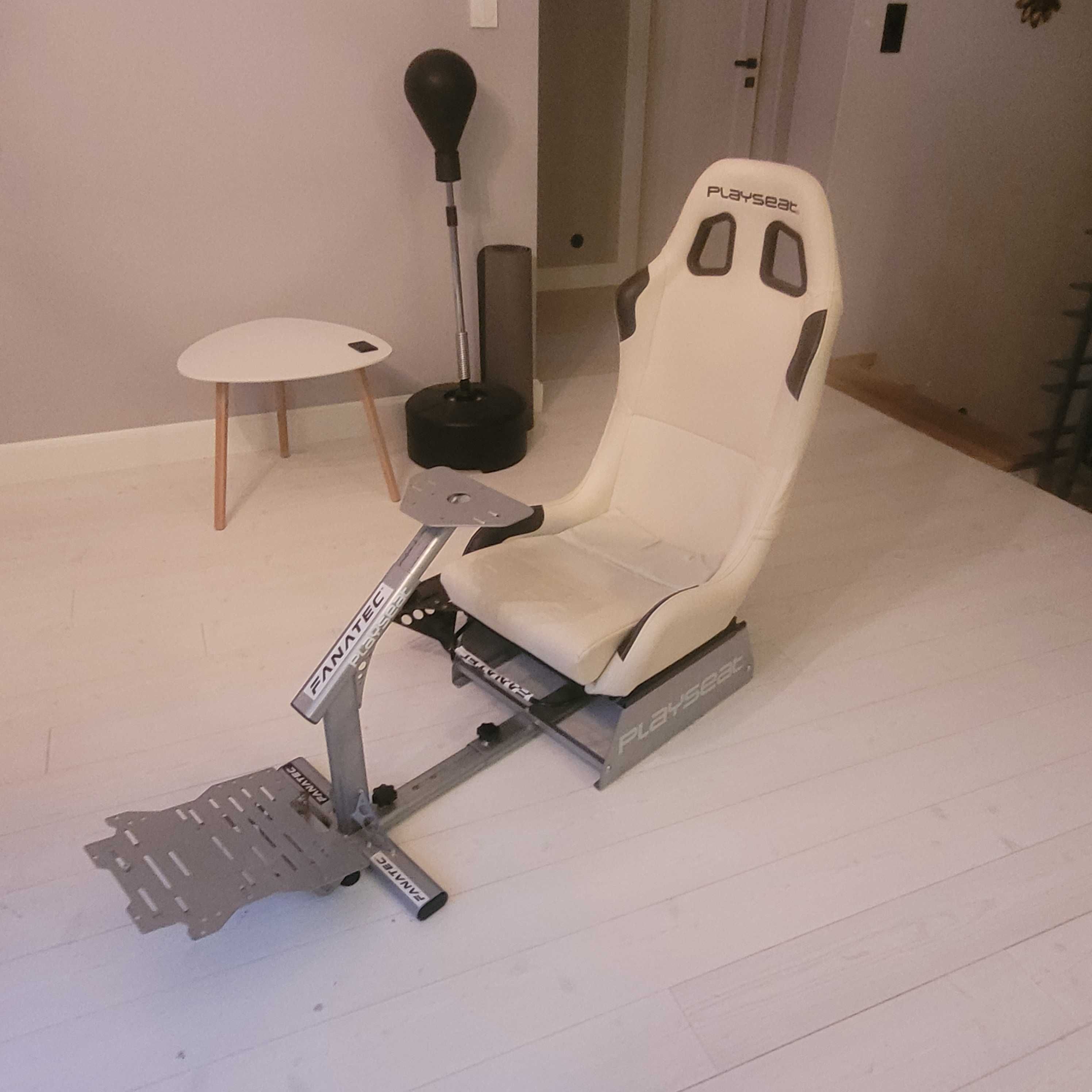 Playseat Evolution White