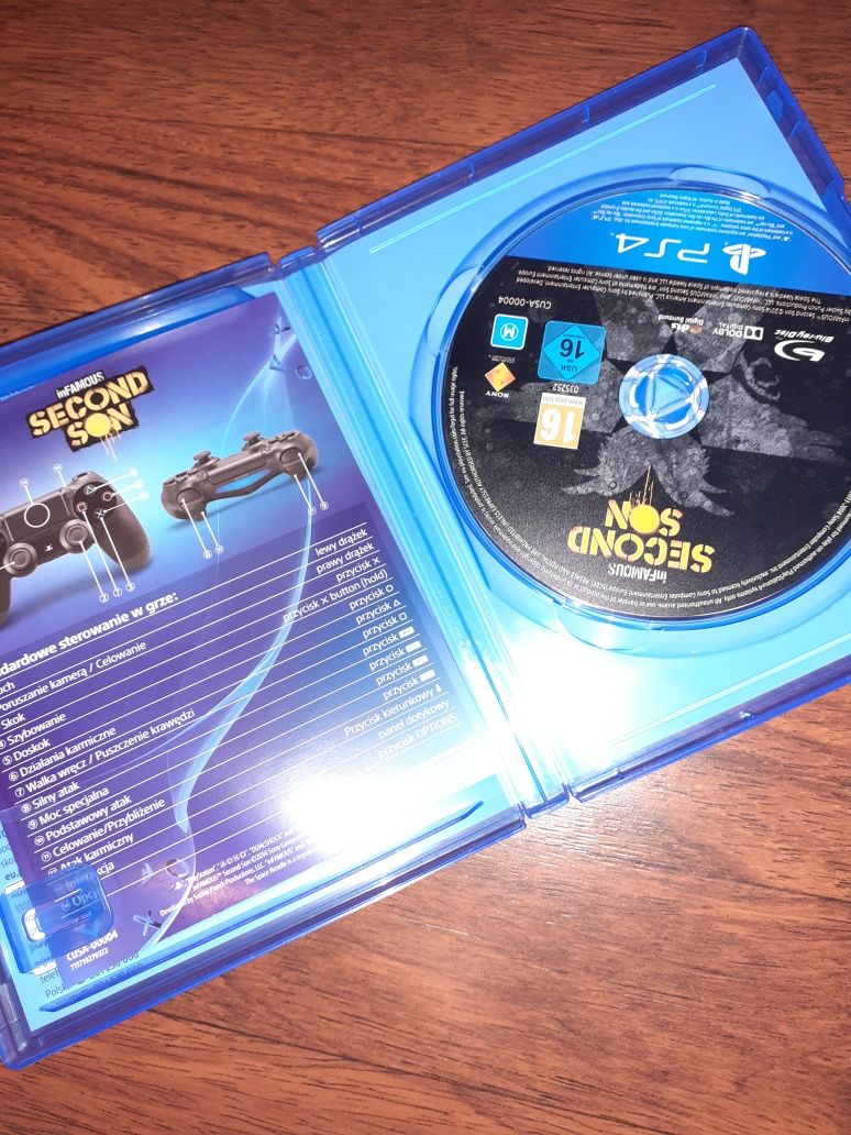 In Famous second son PS4 stan idealny