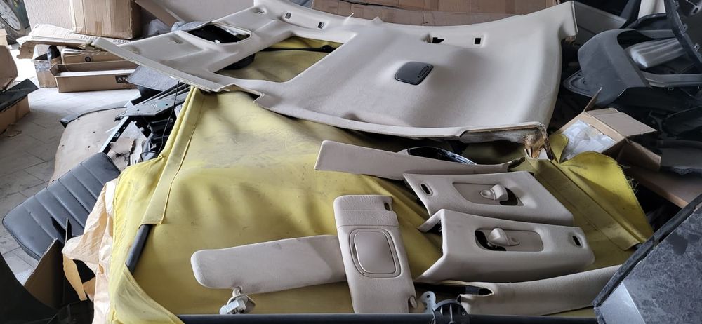 Podsufitka maserati Ghibli