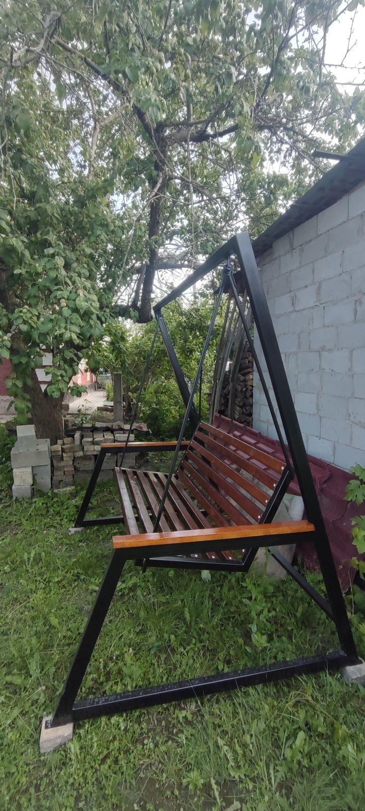 Качеля . гойдалка садова.