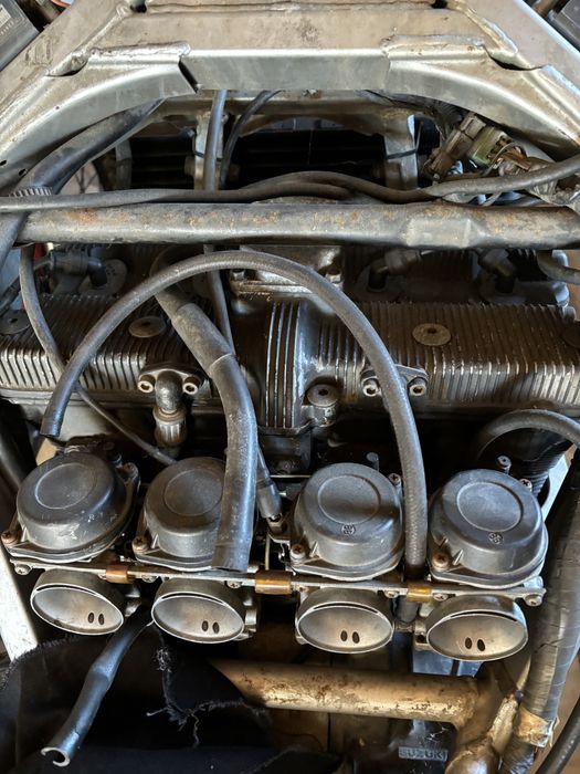 Carburadores para gsxr 750  gsxf 750 gsxr1100