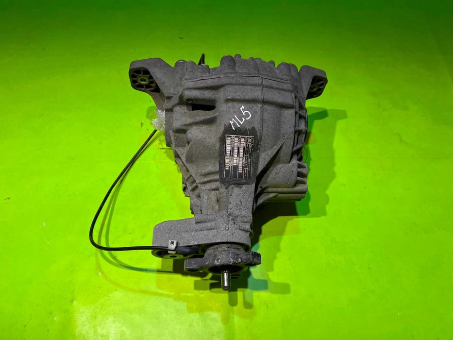 Задний редуктор ML W164 350i M272 задній редуктор МЛ 164 3.5i мост