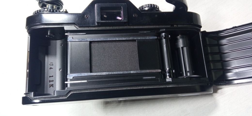 Canon AV-1 FD 50mm 1.8