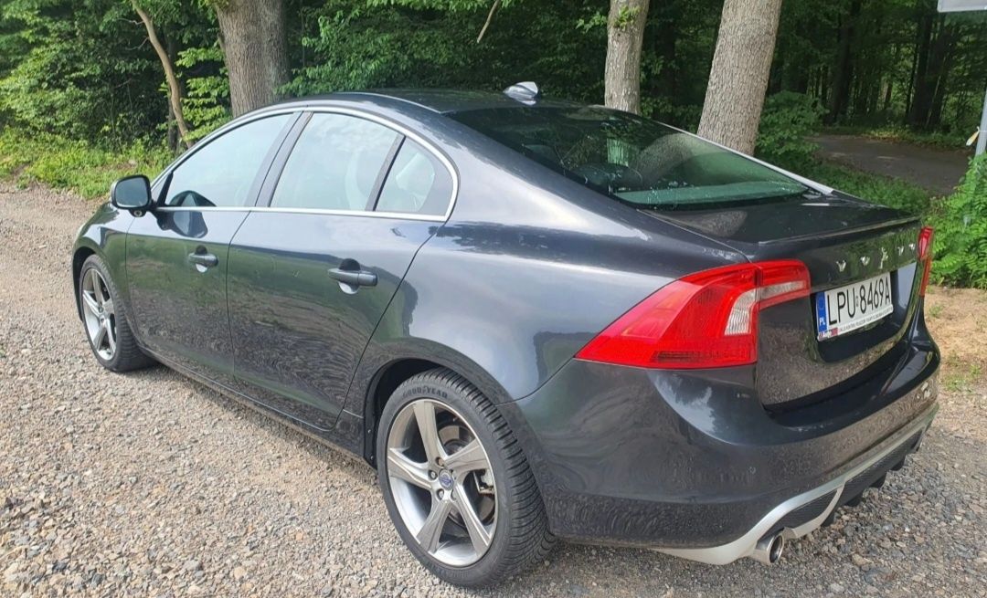 Zadbane Volvo S60 R-Design 1.6 D2
