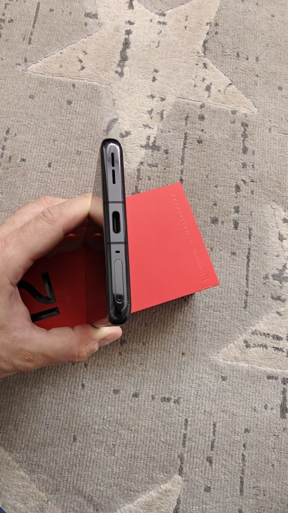 Jak nowy OnePlus 12 16GB/512GB Silky Black idealny gwarancja