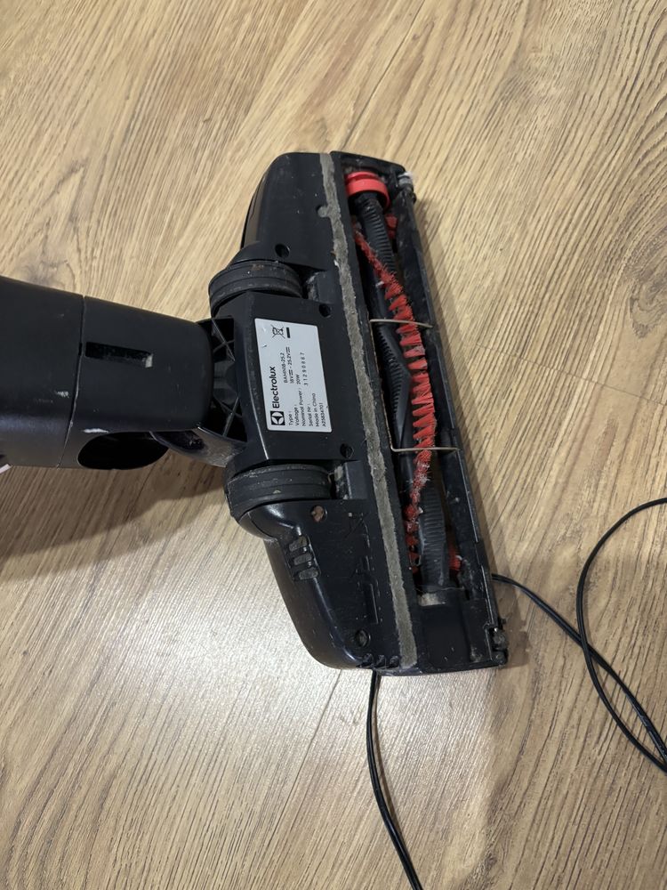 Odkurzacz bezprzedowody Pionowy Electrolux Well Q6 Led Okazja Cenowa!