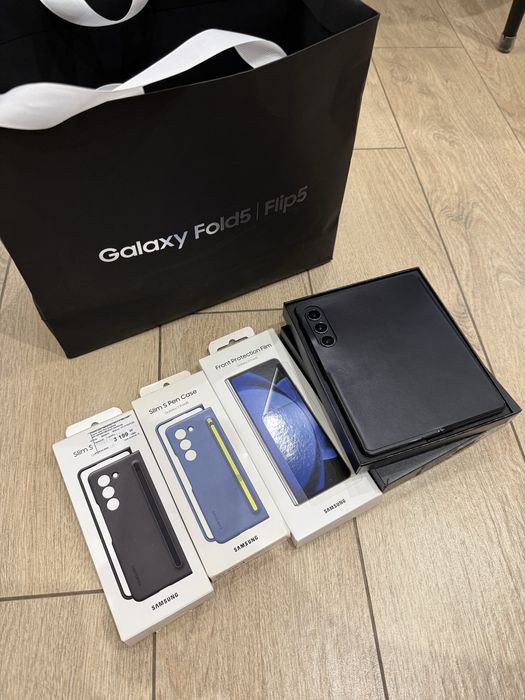 Samsung Fold 5 12GB/1Tb