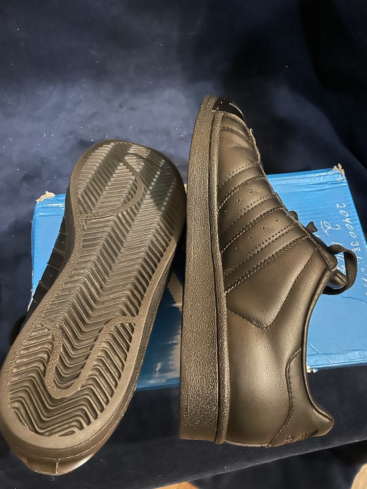 Adidas Superstar 37(230mm) оригінал