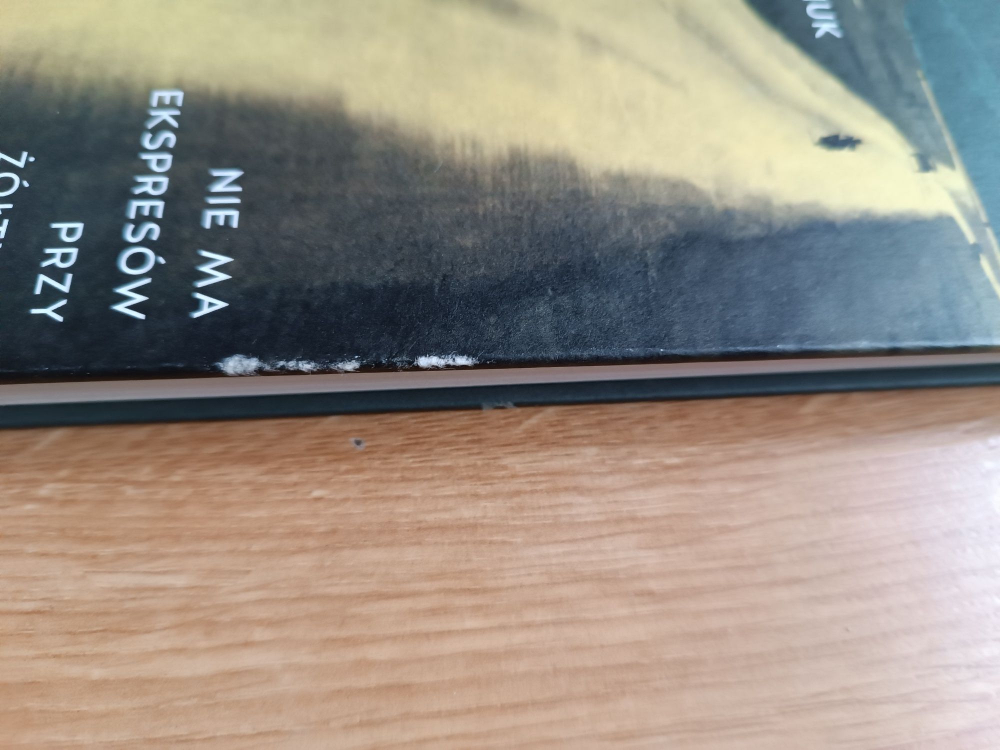 Andrzej Stasiuk "Nie ma ekspresów przy żółtych drogach"