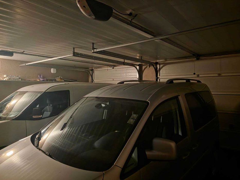 Продам двоповерховий будинок 260 кв м