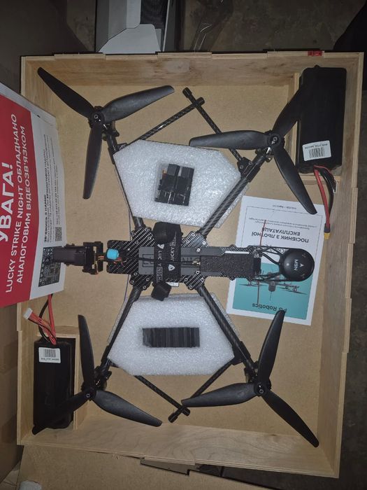 dji mavic 3t с тепловизором, пульт.