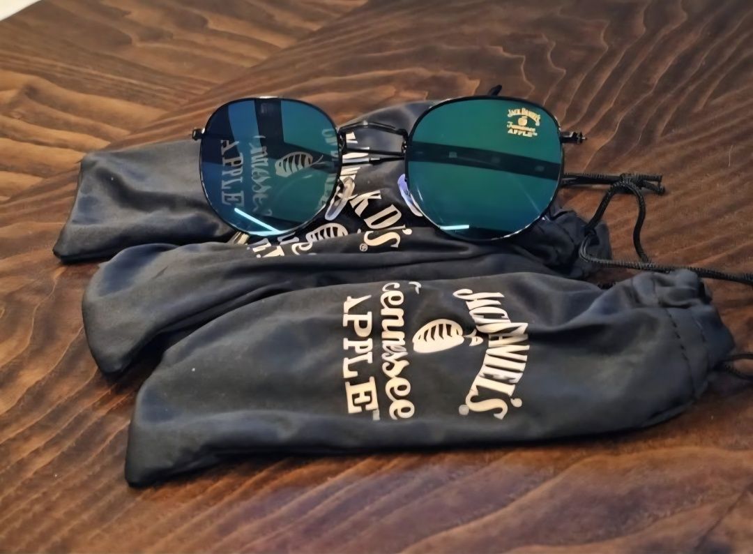 Jack Daniels Daniel's Apple okulary przeciwsłoneczne Oryginalne NOWE