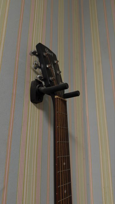 Электро-акустическая гитара Cort SFX-ME +чехол,держатель,колонка