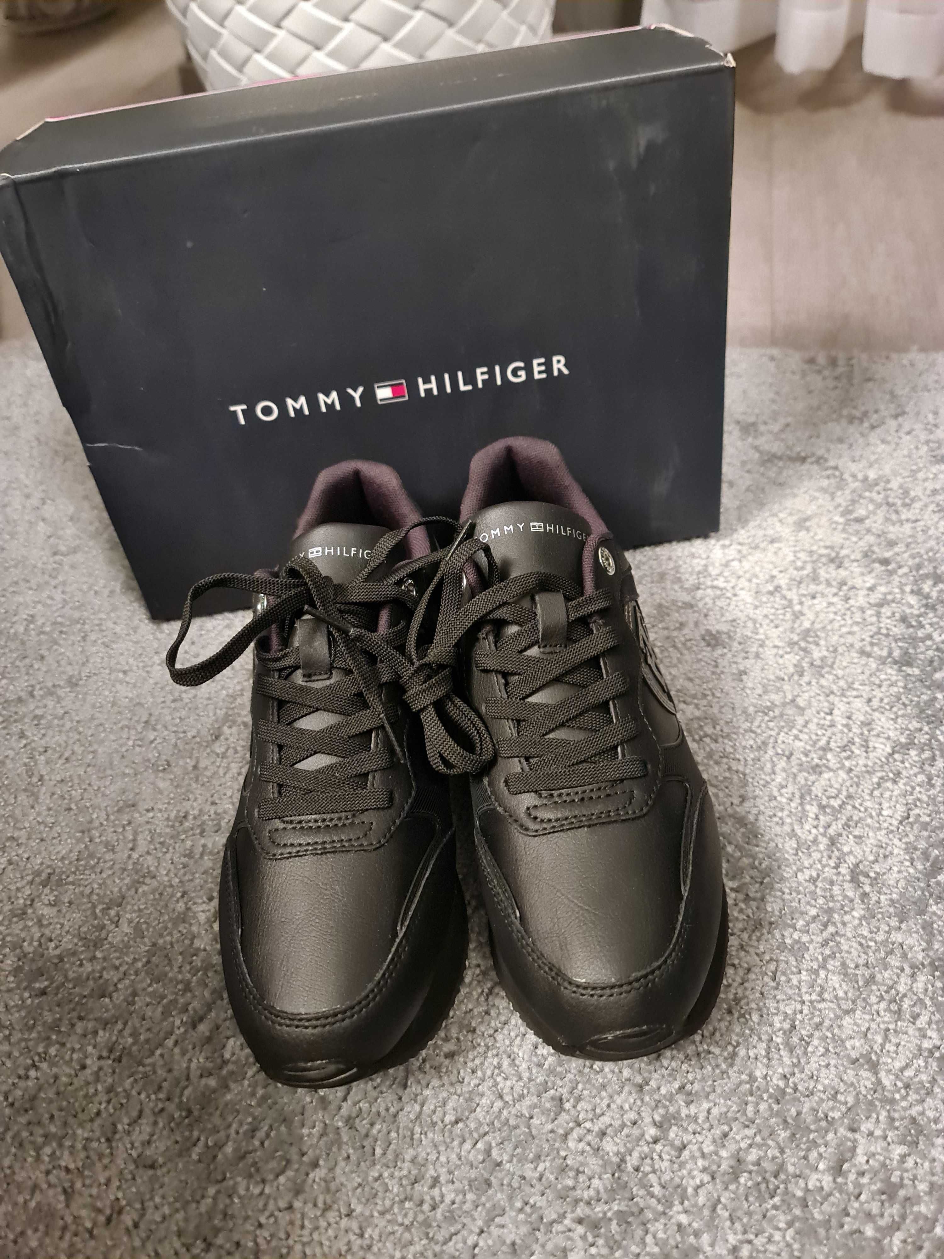 Кросівки tommy hilfiger