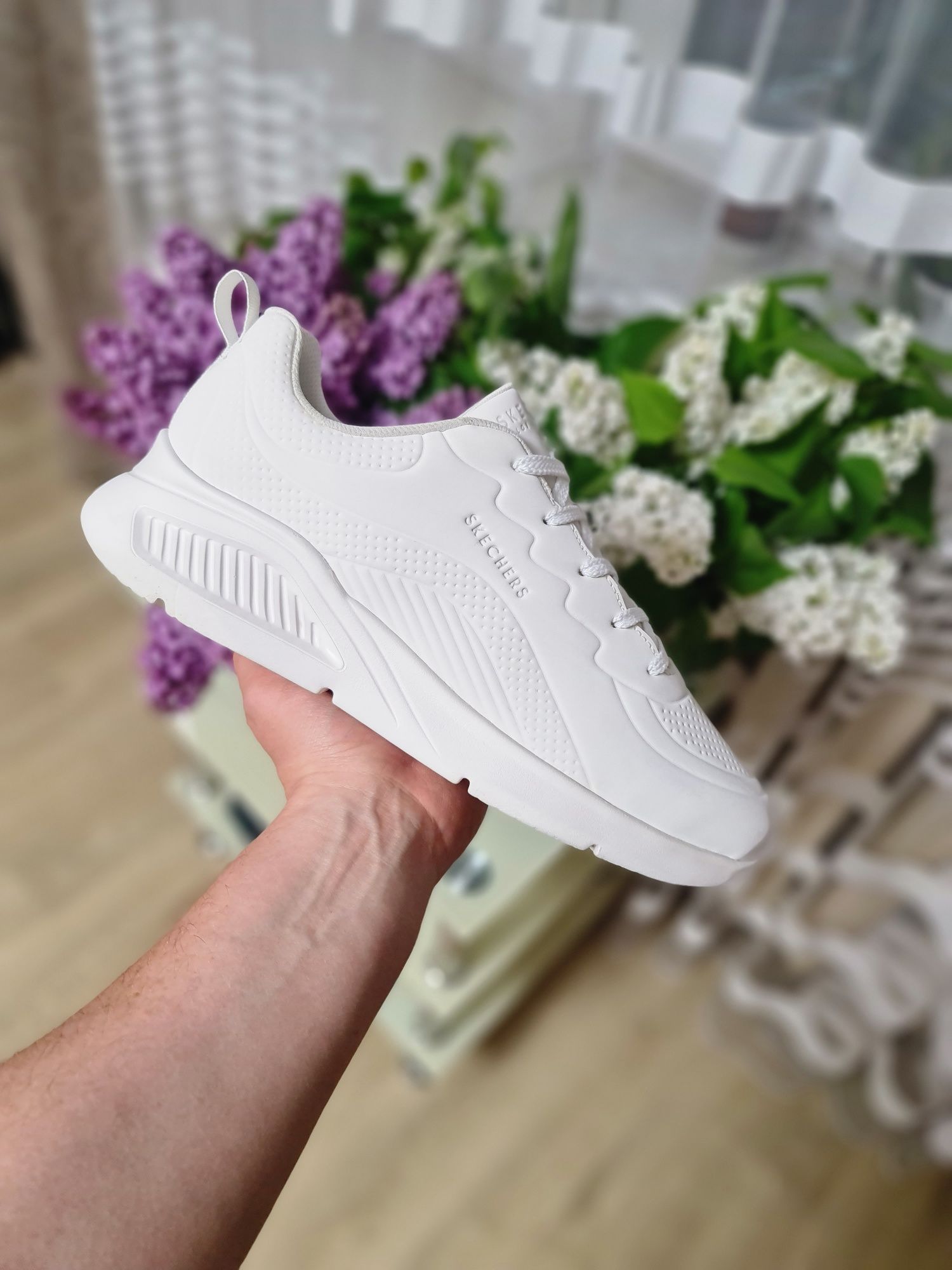 Оригинальные кроссовки Skechers Uno Lite 44.5р. 28.5см