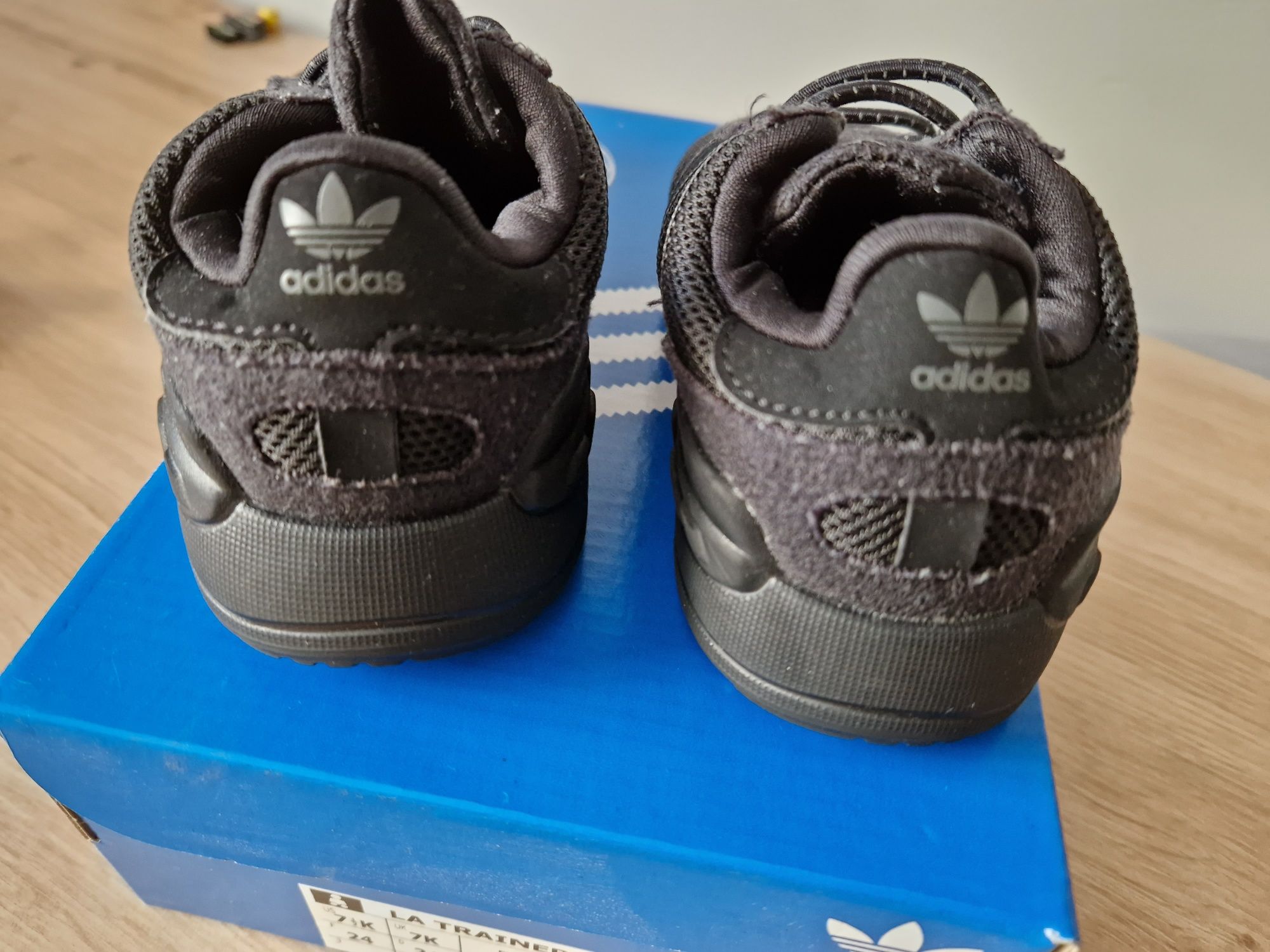 Buty adidas dziecięce r.24