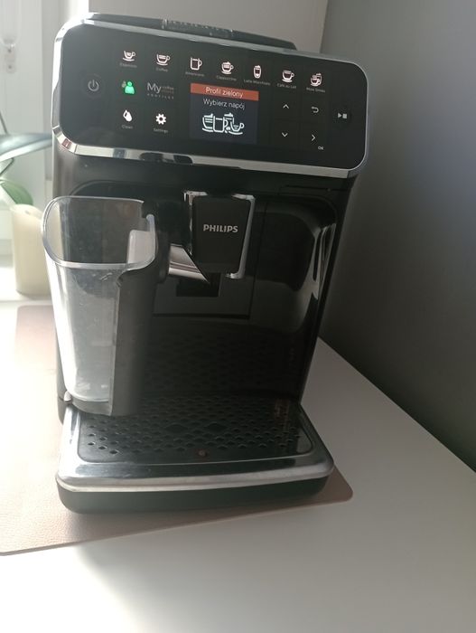 Ekspres do kawy Philips latte go