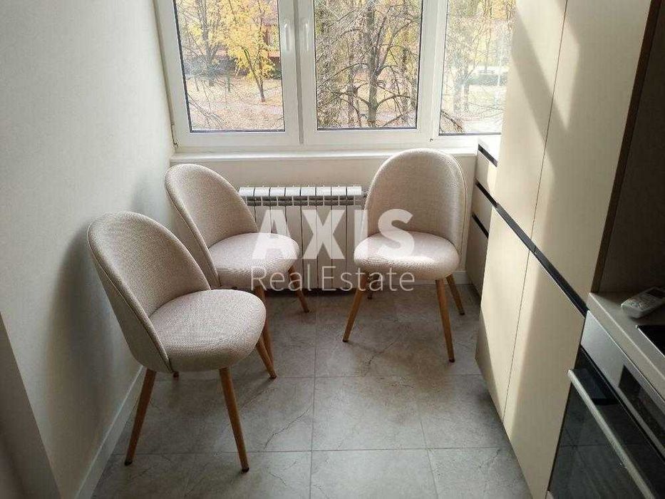 Продаж 1к квартири на Русанівській набережній, Дніпровський р-н