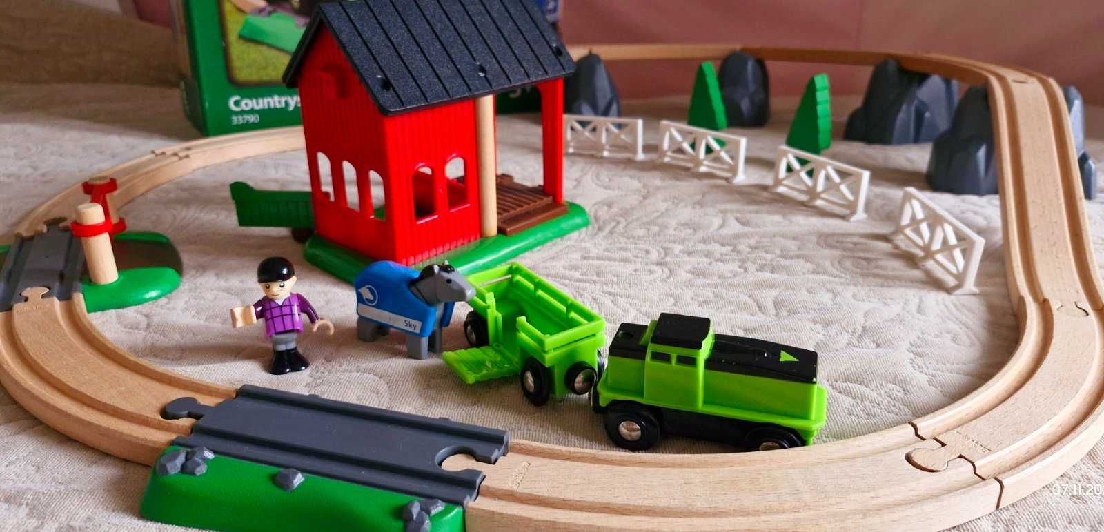 BRIO Wiejski zestaw z koniem Kolejka Drewniana 33790