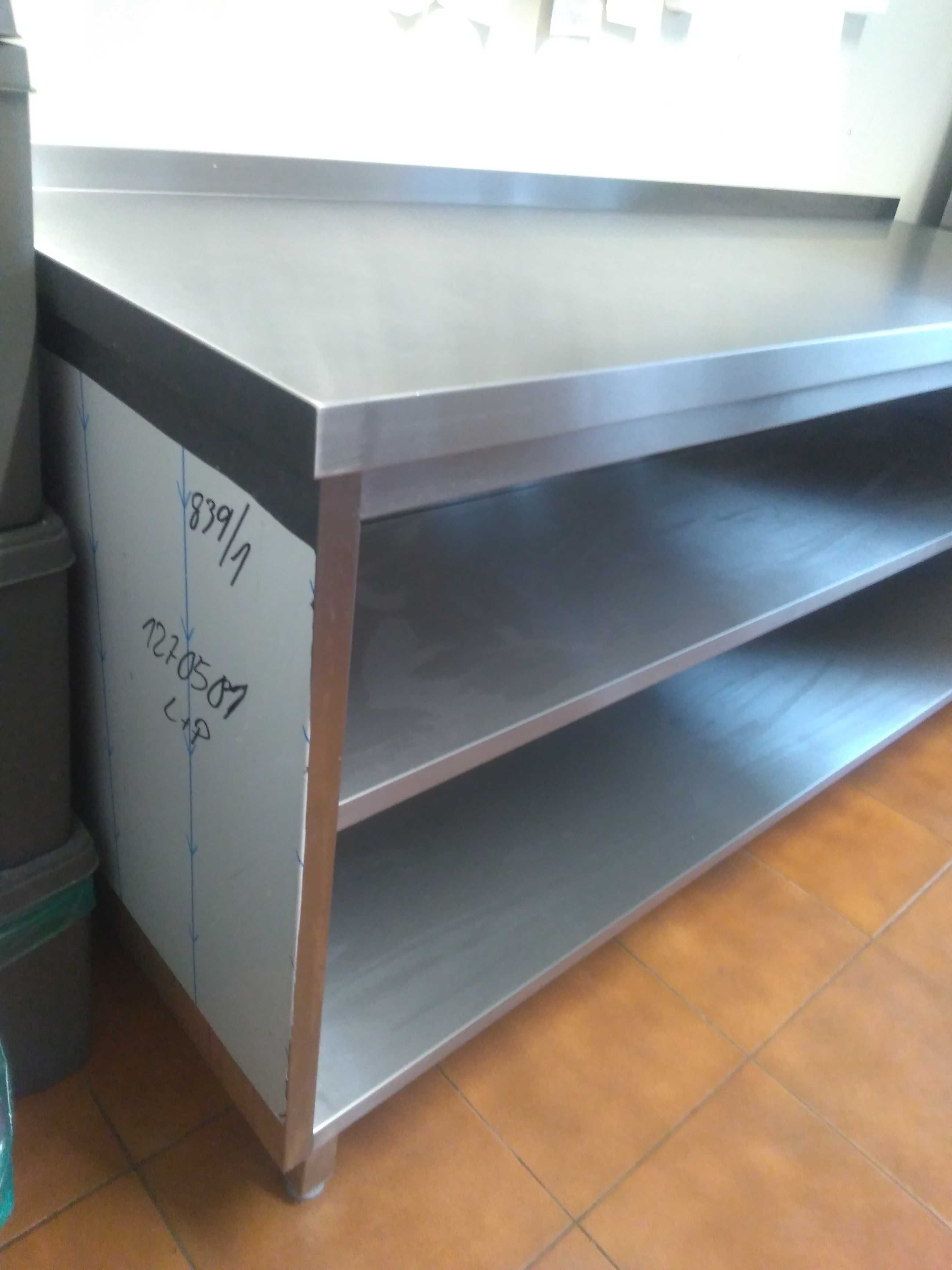 Stół przyścienny z dwiema półkami - szafka otwarta 1800x600x850