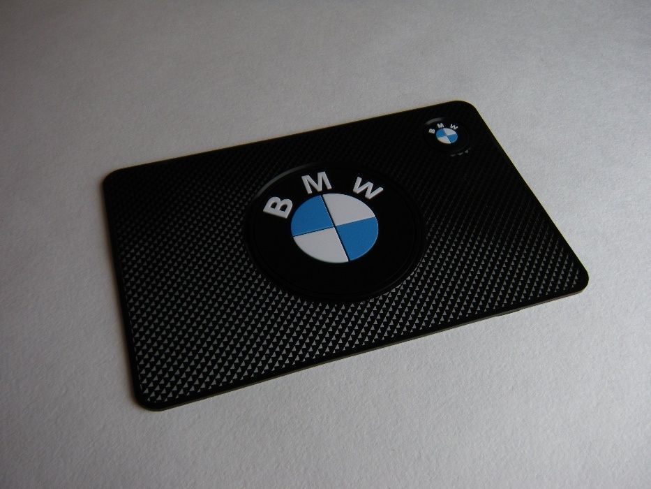 Антискользящий коврик на торпеду BMW E36 E39 E46 E60 E38 E90 E60 БМВ