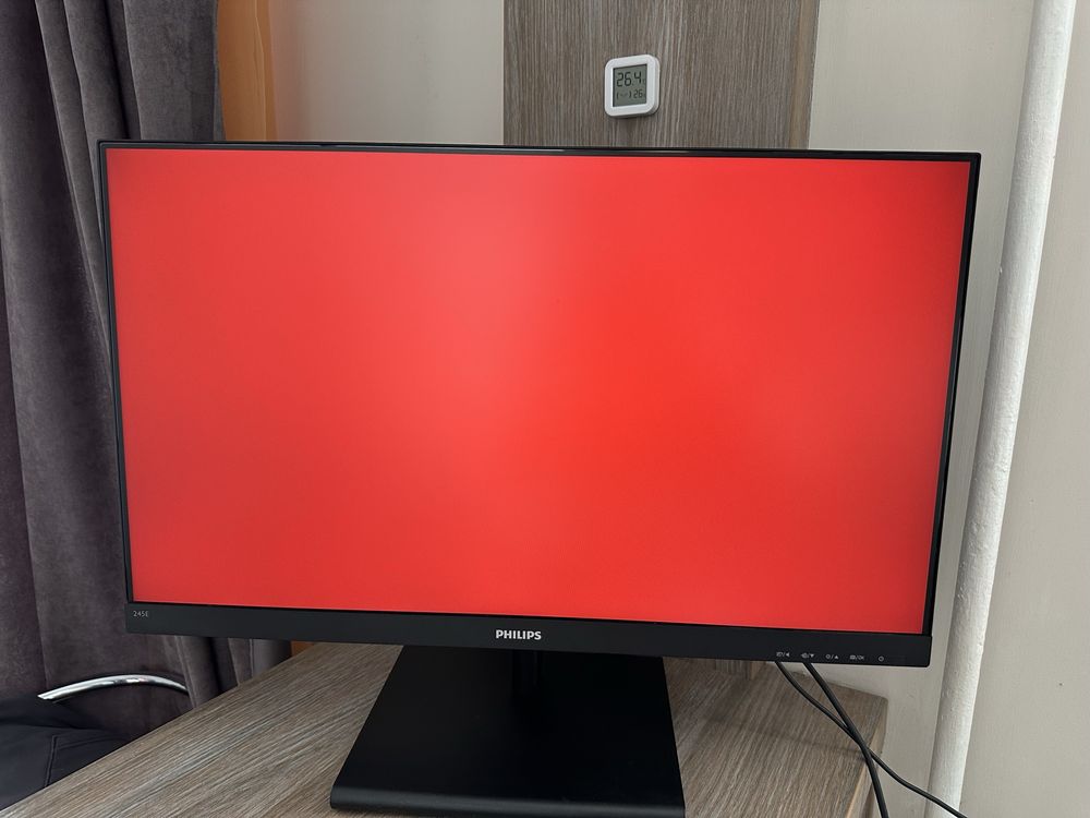 Монітор 23.8 Philips E-Line 245E1S 2K IPS В ідеалі