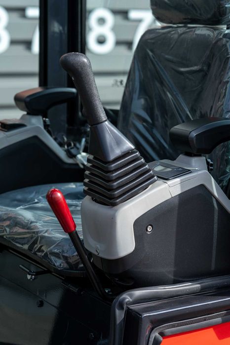 Minikoparka VIP 2 Diesel Podwójna POMPA Hydrauliczna 1800kg