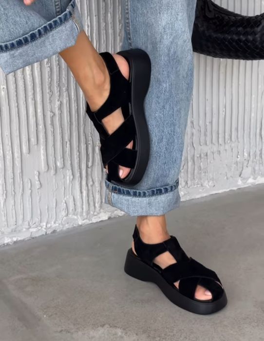 Босоніжки натуральна замша