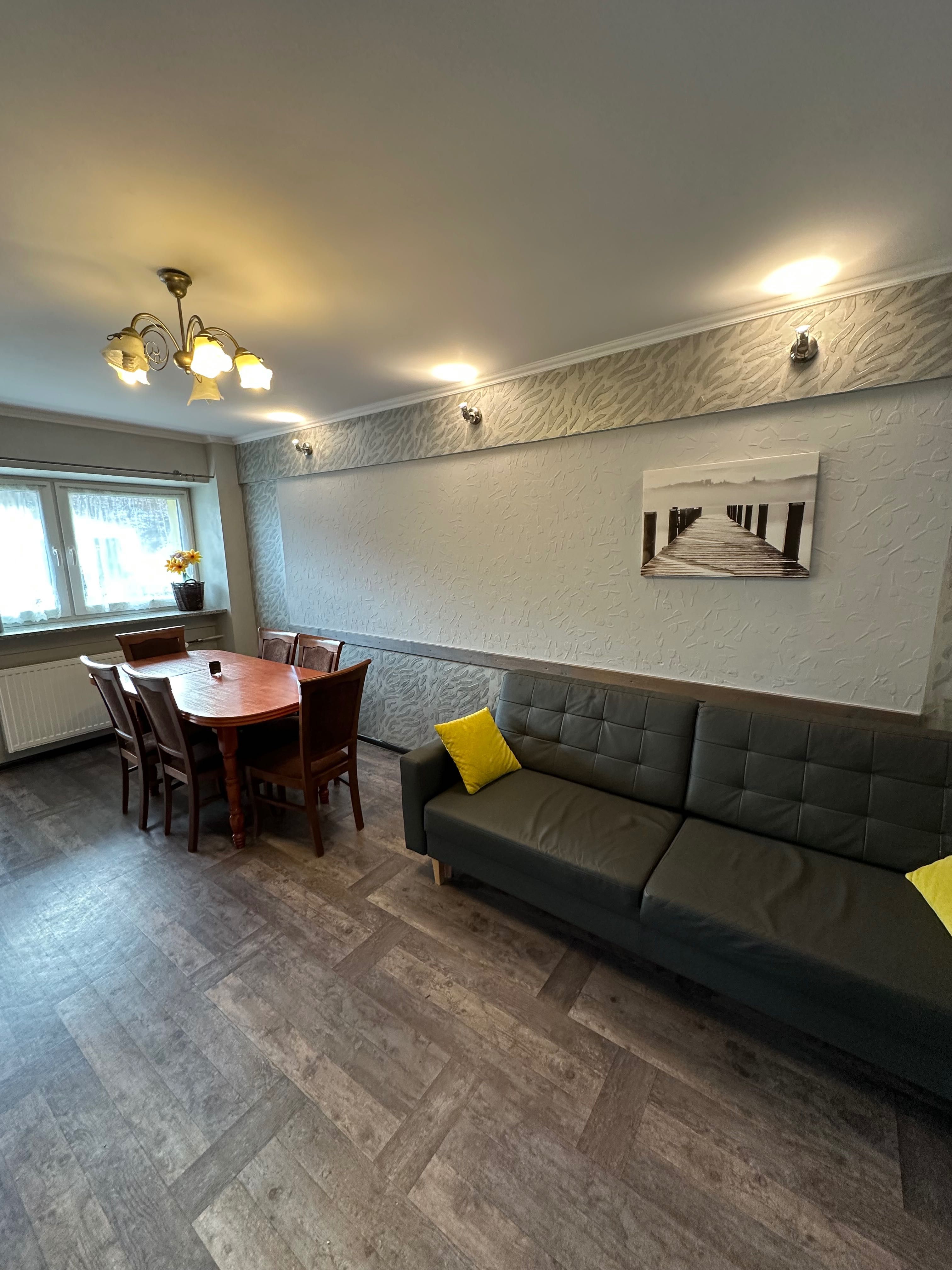 Do 7 osob. Apartament nad Kamienczykiem II do 7 osób. 70 mkw.