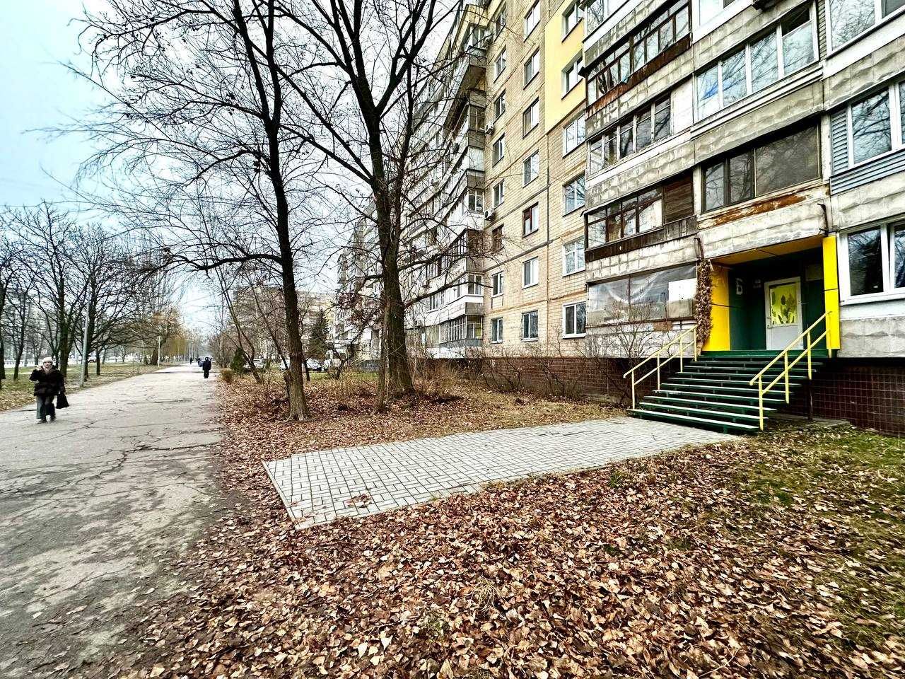 Аренда 70 кв.м. красная линия, Победа-6