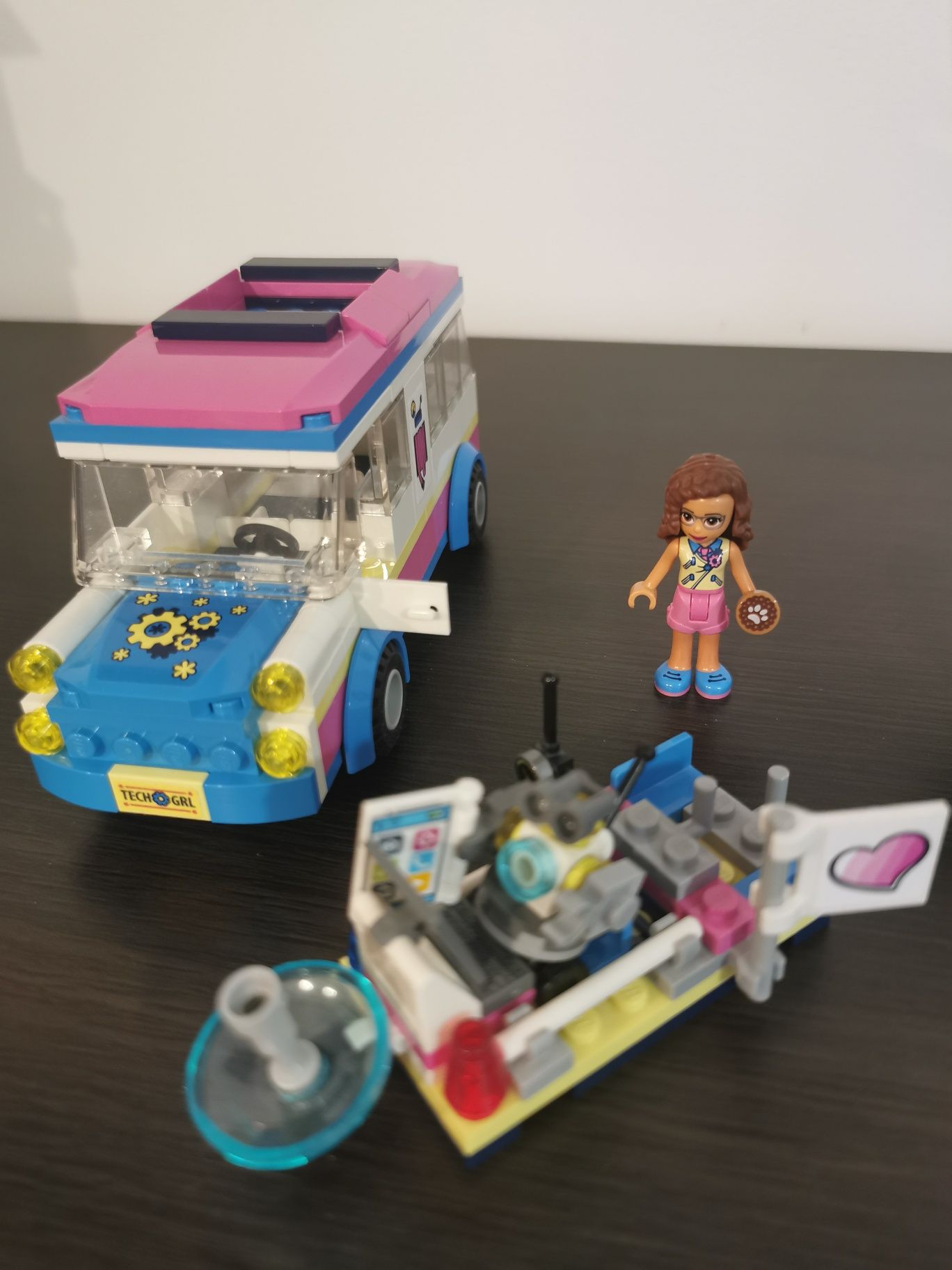 LEGO Friends Furgonetka Olivii 41333