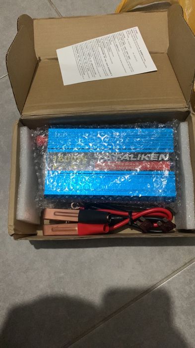 Інвертор 12/220v