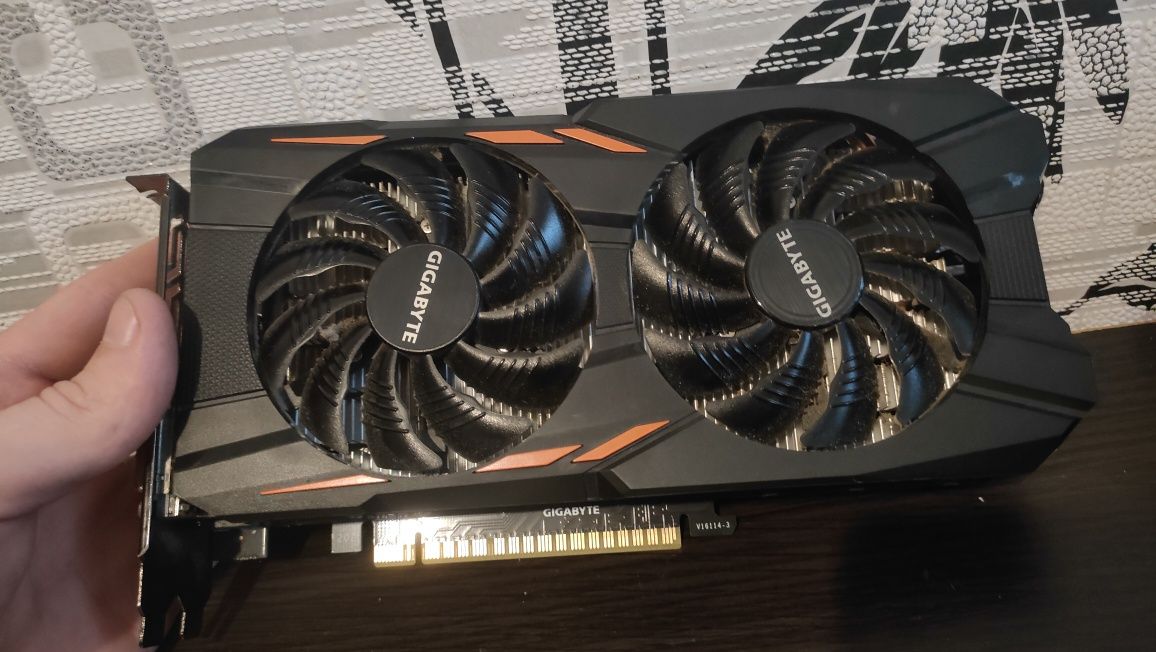 Відеокарта GTX 1050 Ti 4 gb GDDR5 Gigabyte
