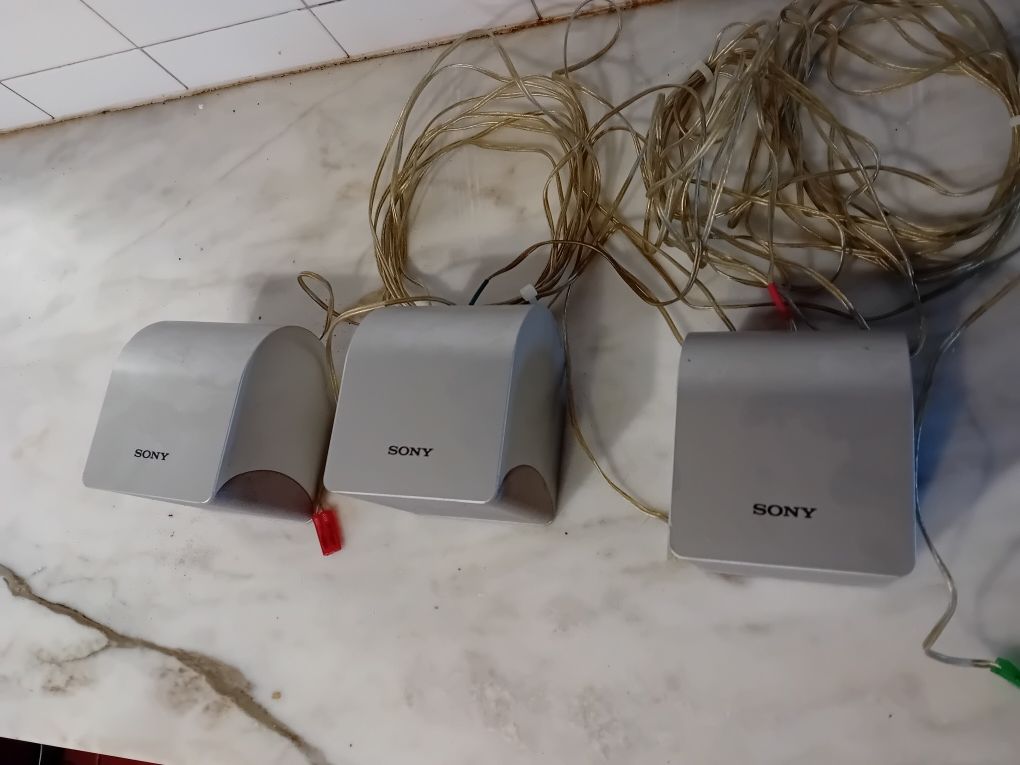 Conjunto de 3 Colunas Pequenas Sony