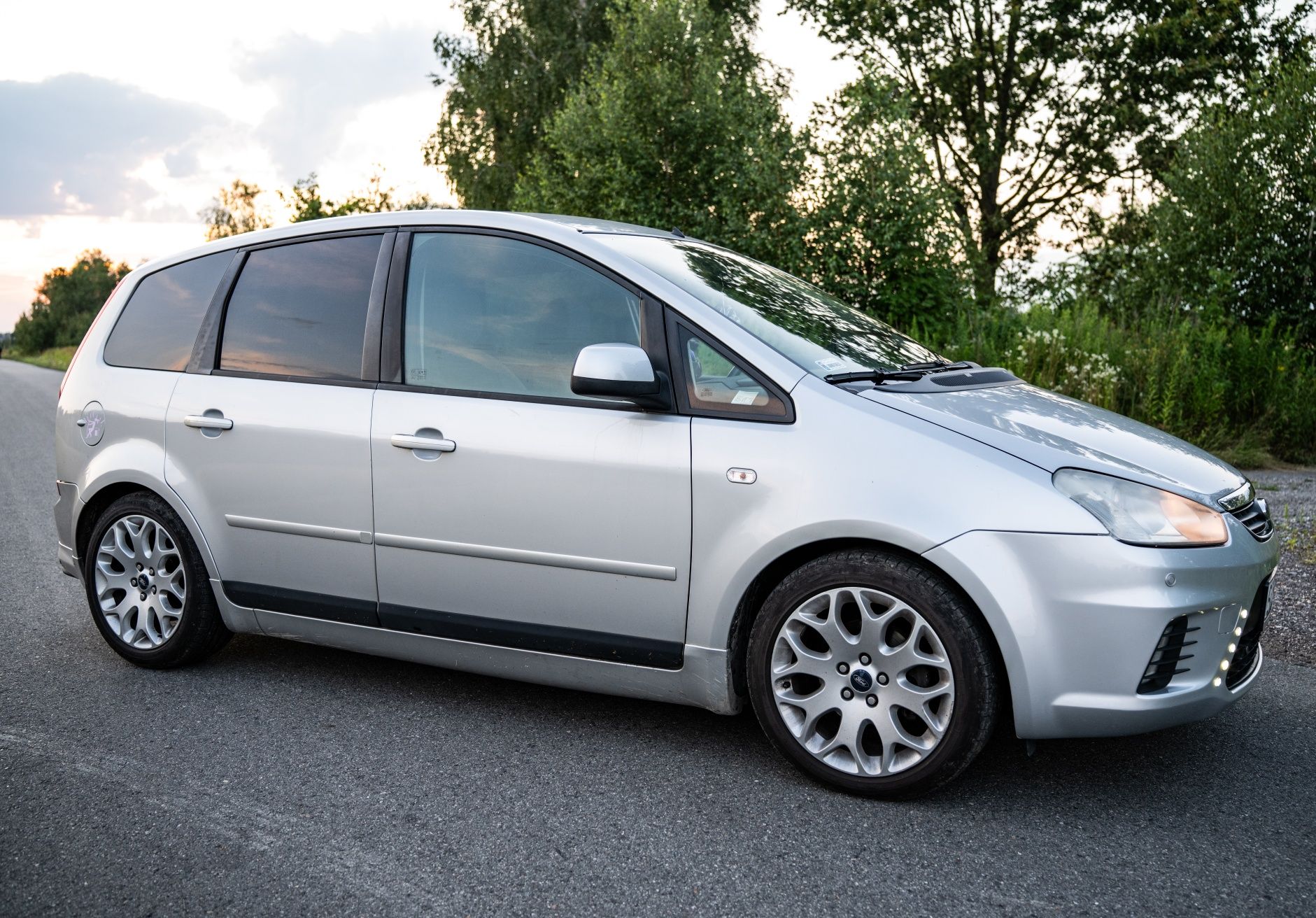 Ford C-MAX wersja  S-line  1.8 benzyna + gaz