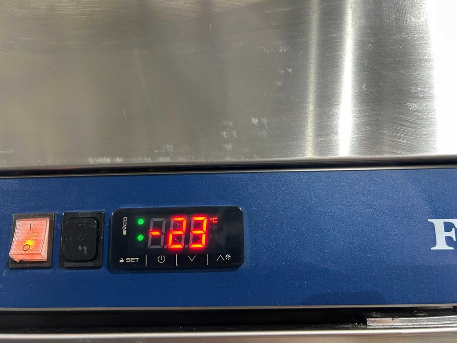 Szafa Mroźnicza ELECTROLUX 700L 90CM Zamrażarka Mroźnia Super Stan