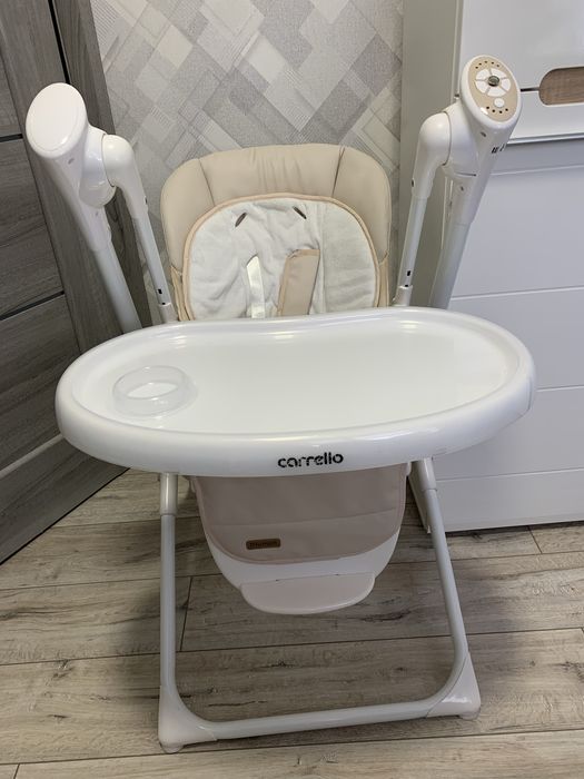 Продам стільчик-гойдалку 3в1 Carello triumph