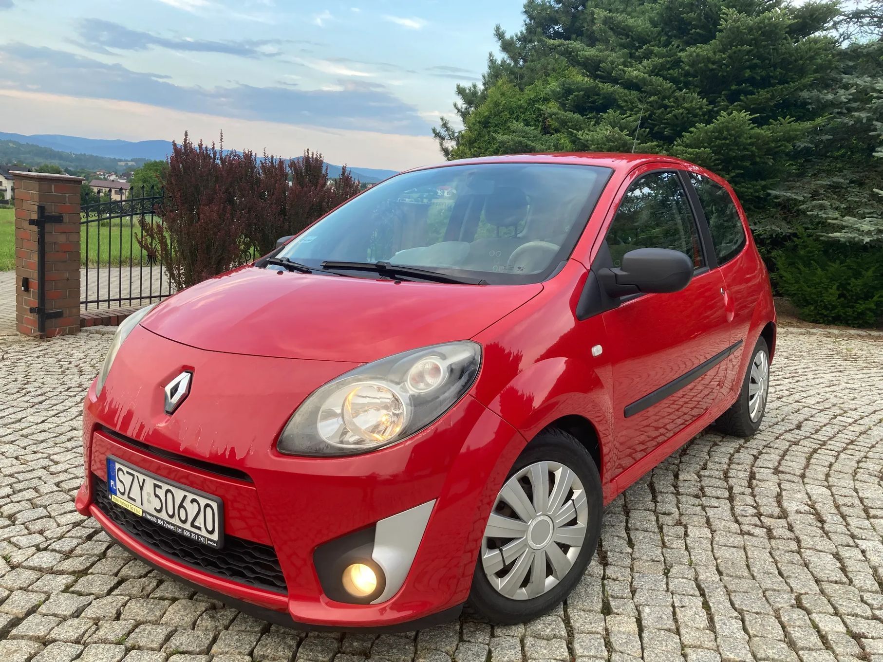 Renault Twingo Mały bolid na sprzedaż! KLIMA / Opony lato/zima